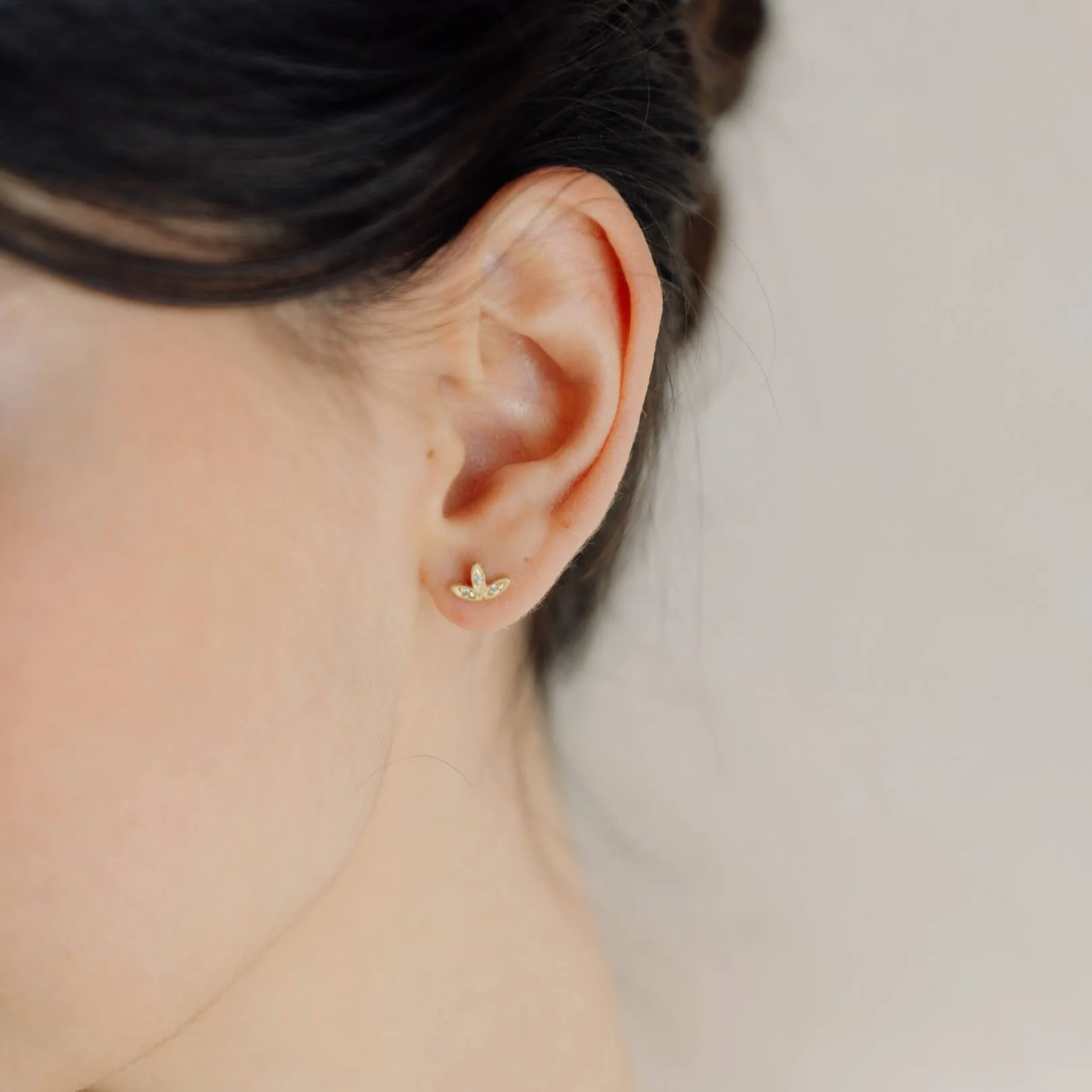 Fleur | stud earrings